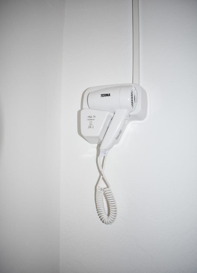 Apartmani Luky Karlobag Buitenkant foto